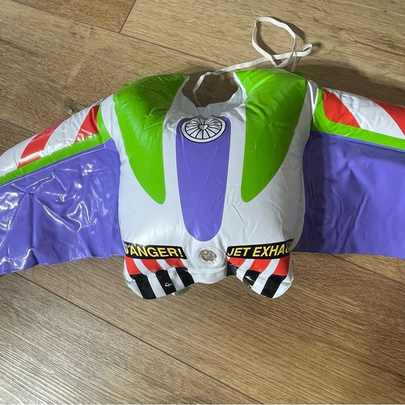 Buzz lightyear inflatable jet pack wings Toy Story space ranger blow up wings - Picture 4 of 7